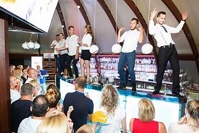 Holiday Camping Resort Domki Lazy