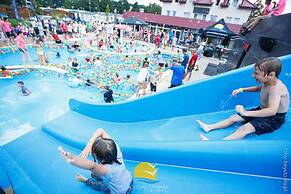 Holiday Camping Resort Domki Lazy