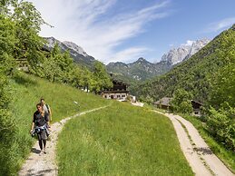 Berg'k'hof Kaisertal - Alpine Hideaway