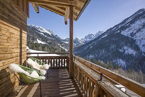 Berg'k'hof Kaisertal - Alpine Hideaway