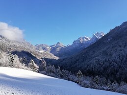 Berg'k'hof Kaisertal - Alpine Hideaway