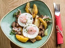 Berg'k'hof Kaisertal - Alpine Hideaway