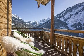 Berg'k'hof Kaisertal - Alpine Hideaway