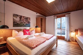 Berg'k'hof Kaisertal - Alpine Hideaway