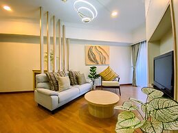 Cozy 2 Bedrooms Sudirman Tower Apartment by Travelio