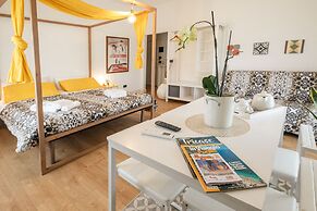 Le Stanze Di Brando E Nico