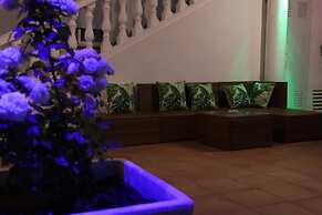 Hotel Casa Día y Noche