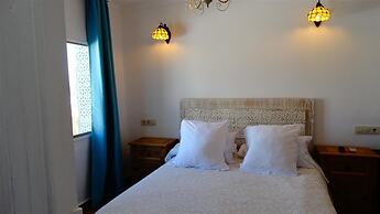 Hotel Casa Día y Noche