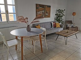 Aria Kimolos Residence