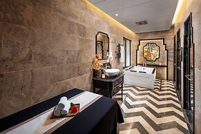 Ravatel Luxury Hotel Bac Giang