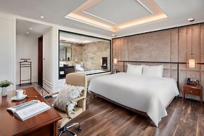 Ravatel Luxury Hotel Bac Giang