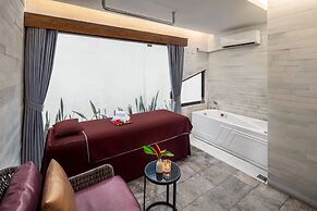 Ravatel Luxury Hotel Bac Giang