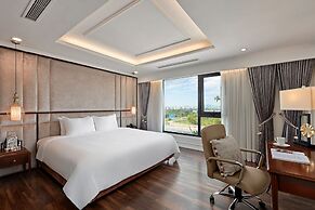 Ravatel Luxury Hotel Bac Giang