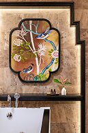 Ravatel Luxury Hotel Bac Giang