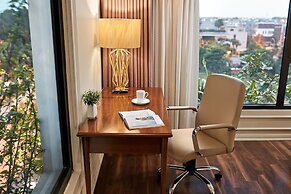 Ravatel Luxury Hotel Bac Giang