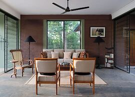 Neem Tree House