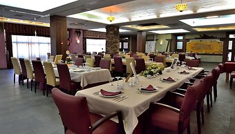 Hostal Restaurante Cuatro Caminos