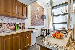 Sokroma Aristocrat Home Aparts