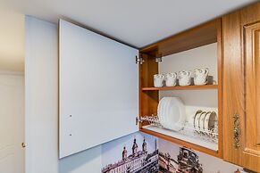 Sokroma Aristocrat Home Aparts