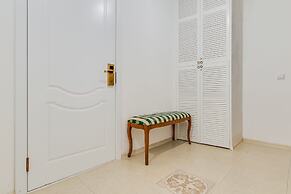 Sokroma Aristocrat Home Aparts