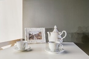 Sokroma Aristocrat Home Aparts