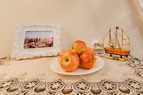 Sokroma Aristocrat Home Aparts