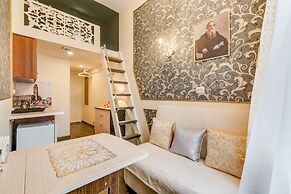 Sokroma Aristocrat Home Aparts