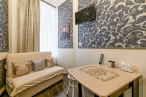 Sokroma Aristocrat Home Aparts