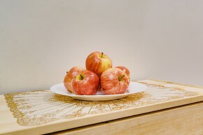 Sokroma Aristocrat Home Aparts