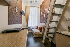 Sokroma Aristocrat Home Aparts