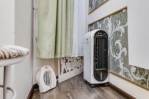 Sokroma Aristocrat Home Aparts