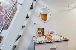 Sokroma Aristocrat Home Aparts