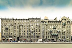 Sokroma Aristocrat Home Aparts