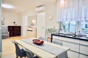 JessApart - Babka Tower Apartment