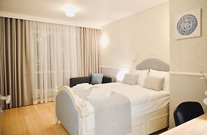 JessApart - Babka Tower Apartment