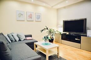 JessApart - Babka Tower Apartment