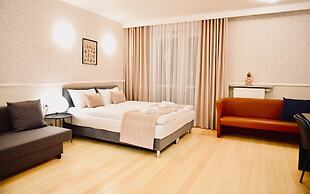 JessApart - Babka Tower Apartment