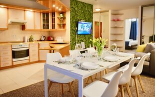 JessApart - Babka Tower Apartment