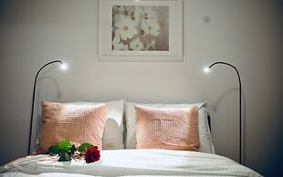 JessApart - Babka Tower Apartment