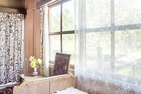 GuestHouser 1 BR Houseboat 1fda