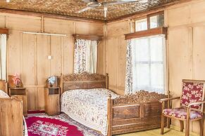 GuestHouser 1 BR Houseboat 1fda