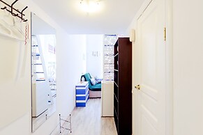 Sokroma Alye Parusa Aparts