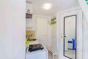 Sokroma Alye Parusa Aparts