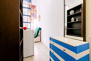 Sokroma Alye Parusa Aparts