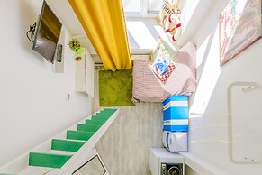 Sokroma Alye Parusa Aparts