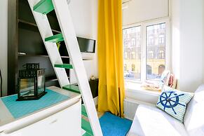 Sokroma Alye Parusa Aparts