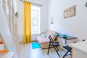 Sokroma Alye Parusa Aparts