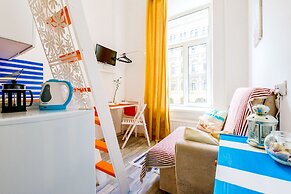 Sokroma Alye Parusa Aparts