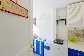 Sokroma Alye Parusa Aparts