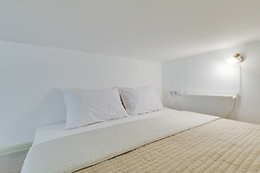 Sokroma PiterFM Aparts